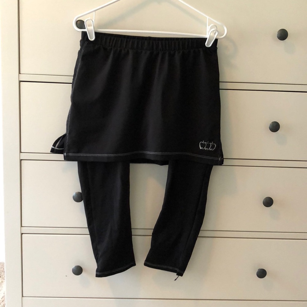 Capri skirt combo by Atalanta Athletic